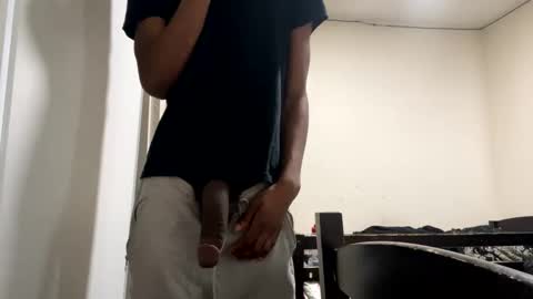 Snapshot of d1domoo chatting on December 2024 07:07:02 PM d1domoo online show from December 2024 07:07:02 PM