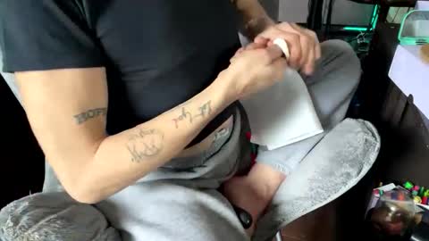 d3luluxx online show from November 2025 07:32:02 PM