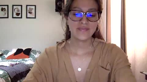 Paulette online show from December 2024 05:52:01 PM