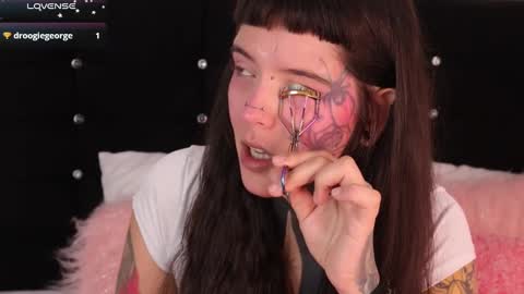 Darlene online show from January 2025 10:12:02 AM