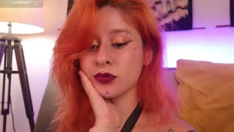 Darlene online show from September 2025 09:28:02 PM