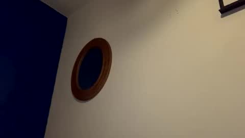 Jewbb online show from November 2025 03:40:01 AM