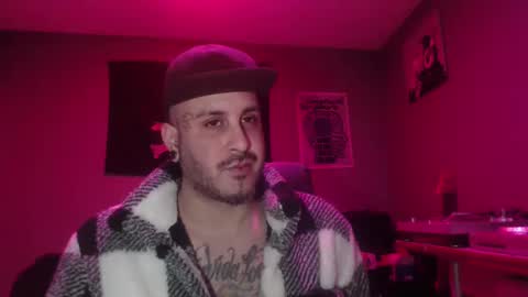 Snapshot of dabirdfree chatting on January 2025 11:47:01 PM Destroyer online show from January 2025 11:47:01 PM