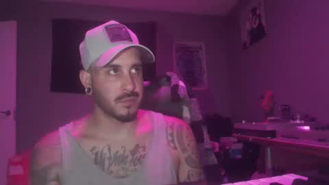 Snapshot of dabirdfree chatting on September 2025 11:50:01 PM Destroyer online show from September 2025 11:50:01 PM