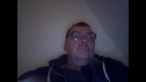 Snapshot of daddy91964 chatting on December 2024 08:28:02 PM daddy91964 online show from December 2024 08:28:02 PM