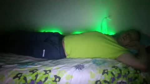 Snapshot of daddycomehome1 chatting on September 2025 08:20:02 PM daddycomehome1 online show from September 2025 08:20:02 PM