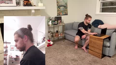 Snapshot of daddydaydrinkz chatting on December 2024 04:59:01 AM DaddydayDrinkz online show from December 2024 04:59:01 AM