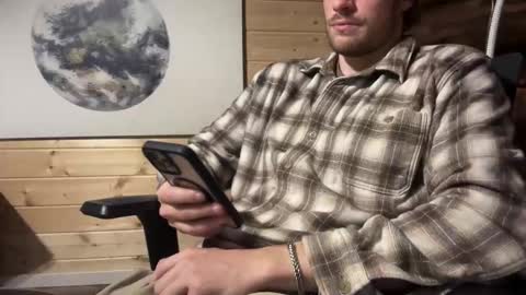 Leo online show from November 2025 10:32:01 PM