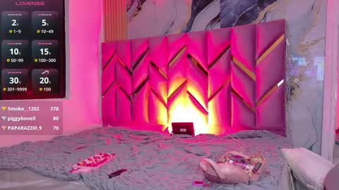 JAZMIN online show from September 2025 07:41:01 PM