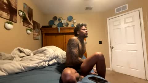 sexy tatted king bbc online show from April 2026 05:43:01 PM