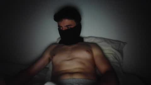 Snapshot of daddyl_e_s chatting on June 2026 09:18:02 PM daddyl_e_s online show from June 2026 09:18:02 PM