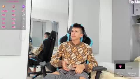 Snapshot of daddyrich4u chatting on September 2025 01:42:02 AM daddyrich4u online show from September 2025 01:42:02 AM