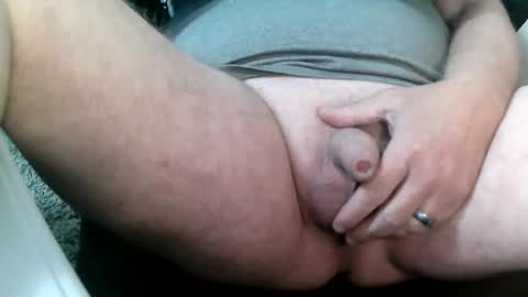 daddysmalls online show from December 2024 11:46:02 PM