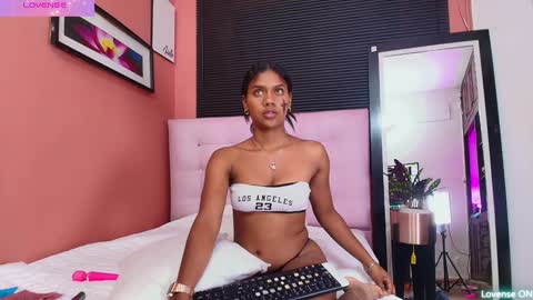 Anny  online show from January 2025 05:51:01 AM