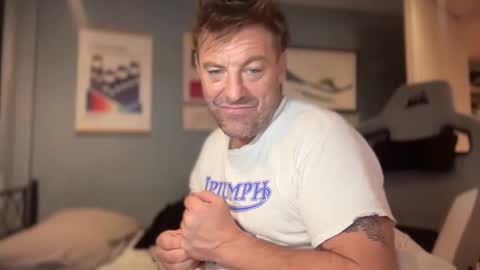 Snapshot of daddyswede23 chatting on September 2025 02:44:01 AM daddyswede23 online show from September 2025 02:44:01 AM