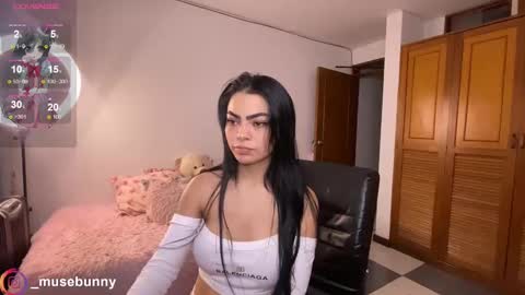 Snapshot of daddysweeeetbody chatting on September 2025 01:18:01 AM Sophie online show from September 2025 01:18:01 AM