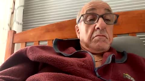 daddyweis online show from September 2025 03:40:01 AM