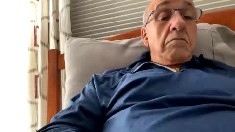 daddyweis online show from December 2025 03:00:01 AM