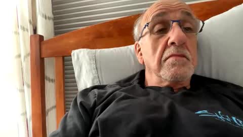 daddyweis online show from May 2026 03:33:01 AM