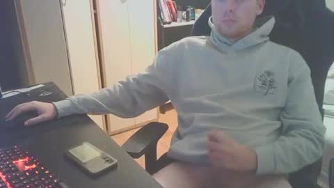 Dae5 online show from October 2025 05:57:02 PM