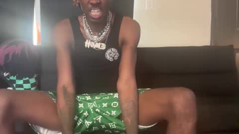 Snapshot of daedotfrankyloko649881 chatting on March 2026 10:05:02 PM DaedotFrankyLoko online show from March 2026 10:05:02 PM