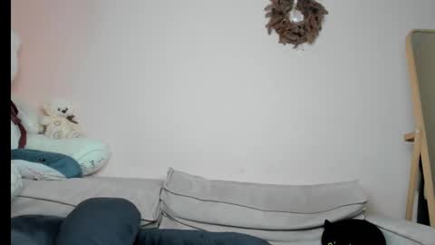 Snapshot of daenery_ chatting on January 2025 03:23:02 AM daenery_ online show from January 2025 03:23:02 AM