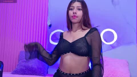 Dafne  online show from February 2026 08:54:01 AM