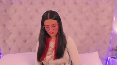 dafne_bss online show from April 2026 05:21:02 AM