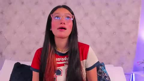 Snapshot of dafne_bss chatting on July 2026 05:35:02 AM dafne_bss online show from July 2026 05:35:02 AM
