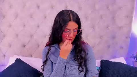 Snapshot of dafne_bss chatting on July 2026 06:44:02 AM dafne_bss online show from July 2026 06:44:02 AM