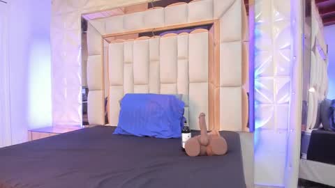 Snapshot of dafnee_adams chatting on November 2025 12:27:01 PM Dafnee online show from November 2025 12:27:01 PM