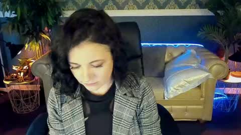 Snapshot of dafni_mon chatting on May 2026 05:58:02 AM Dafni Mon online show from May 2026 05:58:02 AM