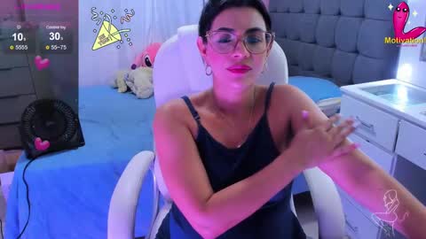 Snapshot of dahian_carter chatting on December 2024 11:22:01 PM Dahian  online show from December 2024 11:22:01 PM