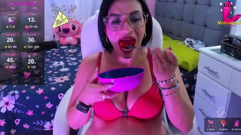 Snapshot of dahian_carter chatting on January 2025 11:31:01 PM Dahian  online show from January 2025 11:31:01 PM