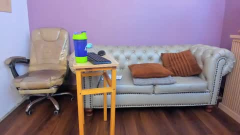 Dahiane Connor online show from April 2026 11:37:02 AM