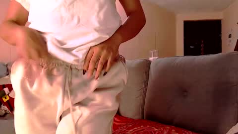 Dahli online show from January 2026 01:52:02 AM