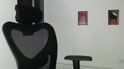 Snapshot of dahliarios chatting on July 2026 02:05:17 AM lorena online show from July 2026 02:05:17 AM