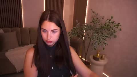daiisybliss online show from July 2026 06:32:01 AM