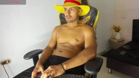 Snapshot of daikiren chatting on May 2026 09:45:01 PM D A I K I R E N online show from May 2026 09:45:01 PM