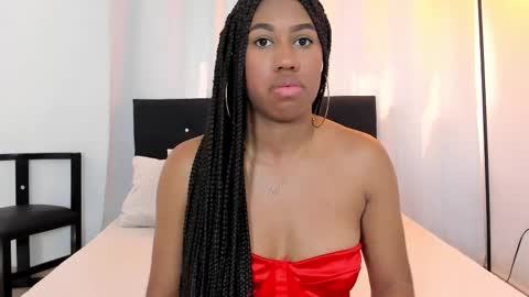 Daila Smith  online show from March 2025 03:35:01 PM