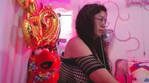 Snapshot of daina_flower chatting on May 2026 05:15:02 AM DAINA online show from May 2026 05:15:02 AM