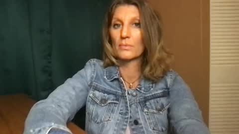 Daisy137 online show from January 2025 01:24:01 AM