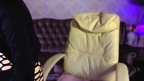 daisydelight_ online show from December 2025 10:36:02 PM