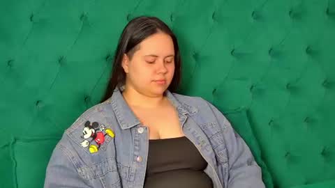 Snapshot of daisyharts chatting on June 2026 05:03:02 AM DaisyHarts online show from June 2026 05:03:02 AM