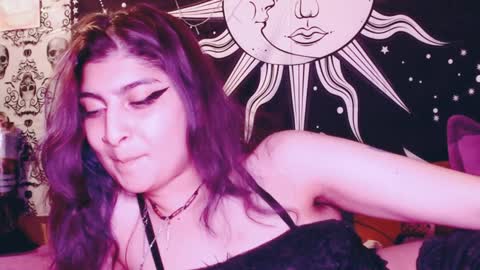    --  -- help me reach 100 hands up  online show from December 2024 11:14:01 PM