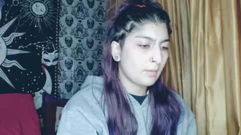    --  -- help me reach 100 hands up  online show from February 2025 03:10:02 AM