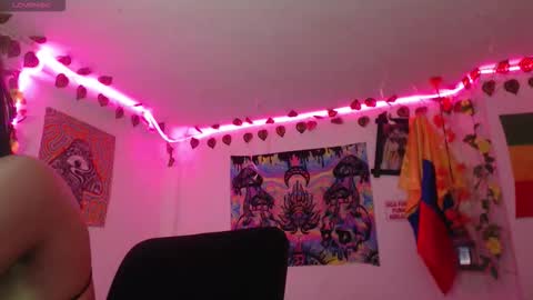 Snapshot of dakkohott chatting on January 2026 08:28:02 AM Dakko online show from January 2026 08:28:02 AM