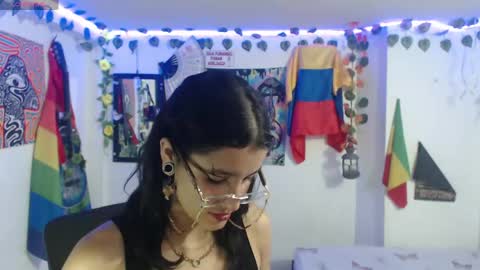 Snapshot of dakkohott chatting on April 2026 04:15:02 AM Dakko online show from April 2026 04:15:02 AM