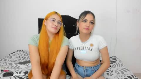 Snapshot of dakota_alice chatting on February 2025 06:18:02 AM Dakota and Valerie online show from February 2025 06:18:02 AM