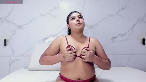 Snapshot of dakota_tucci chatting on April 2026 03:26:01 AM dakota_tucci online show from April 2026 03:26:01 AM